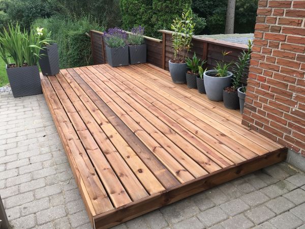 Cost of Platform Deck Installation in Doylestown